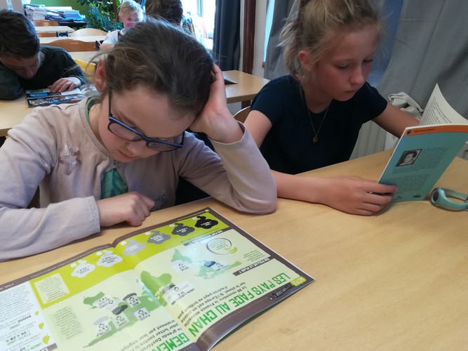 Saint Joseph école fondamentale maternelle primaire tout le monde lit 1