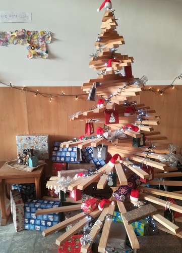 Saint Joseph Remouchamps noël sapin 3