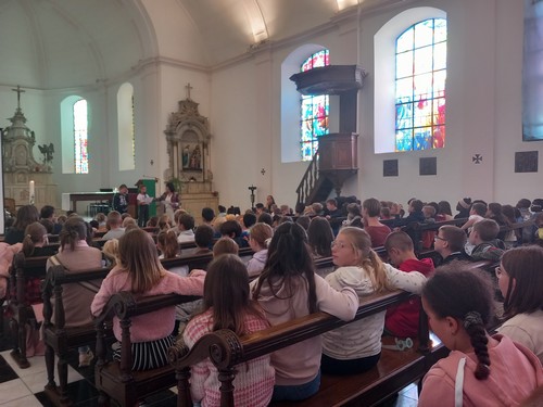 Célébration saint joseph remouchamps école fondamentale maternel primaire 4